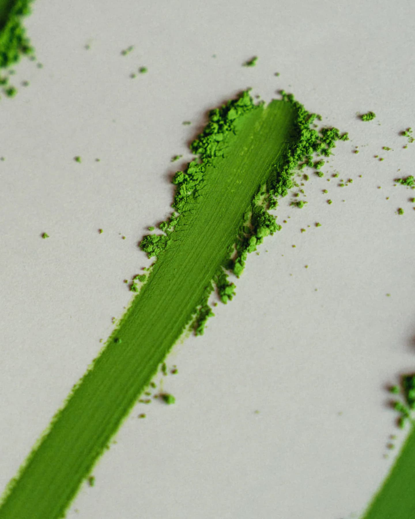Vivid green Japanese matcha powder for wholesale supply